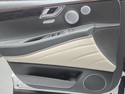 2024 Genesis GV80 COUPE thumbnail 14