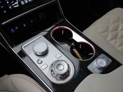 2024 Genesis GV80 COUPE thumbnail 12