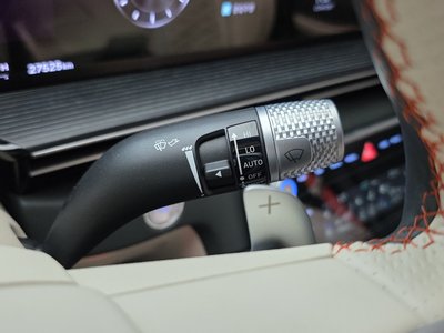 2024 Genesis GV80 COUPE thumbnail 24
