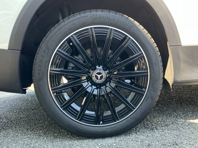 MERCEDES-BENZ GLB - 9