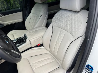 2025 BMW X7 照片 3