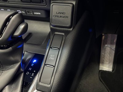2025 Toyota LAND CRUISER 250 — миниатюра 50