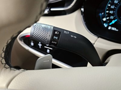 2024 Genesis GV70 — миниатюра 28