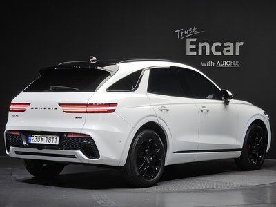 صورة 4 لـ 2024 Genesis GV70