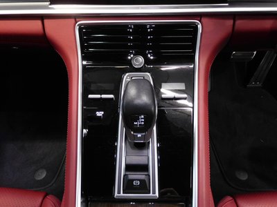 PORSCHE PANAMERA - 9