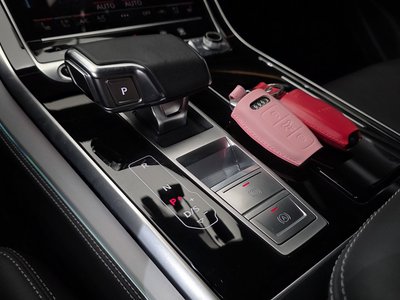 2021 AUDI Q8 thumbnail 12