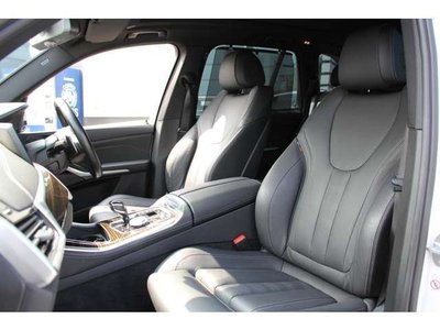 2021 BMW X5 — миниатюра 38