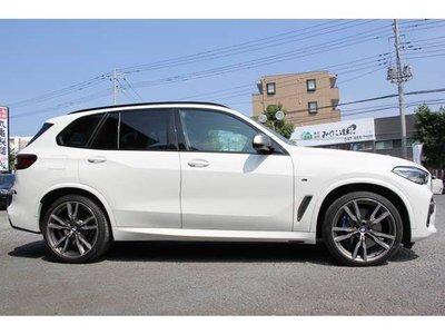 2021 BMW X5 — миниатюра 29