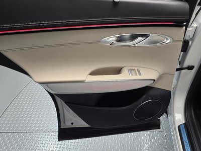 صورة مصغرة 15 لـ 2025 Genesis GV70