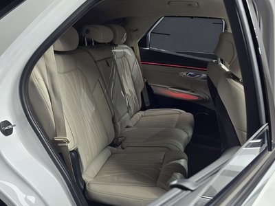 صورة مصغرة 16 لـ 2025 Genesis GV70