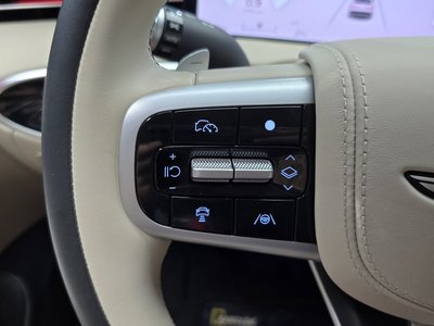 صورة مصغرة 29 لـ 2025 Genesis GV70