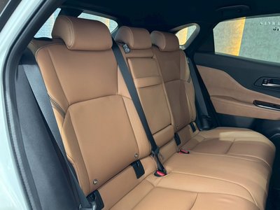 صورة مصغرة 41 لـ 2025 Toyota CROWN SPORT