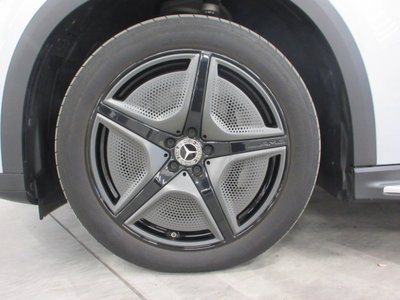 MERCEDES-BENZ EQE - 6