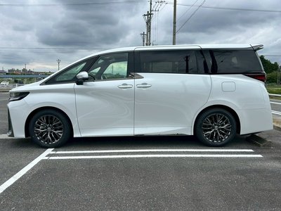 2026 Toyota VELLFIRE 照片 7