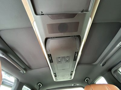 2026 Toyota VELLFIRE — миниатюра 46