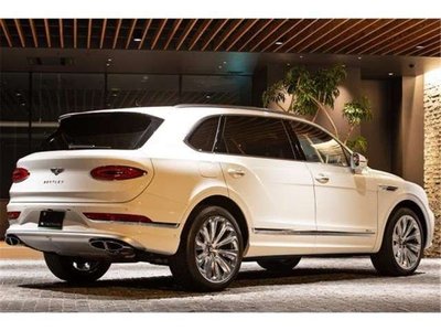 BENTLEY BENTAYGA - 2