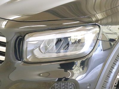 MERCEDES-BENZ GLB - 8