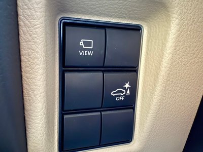 2023 Toyota LAND CRUISER PRADO — миниатюра 43