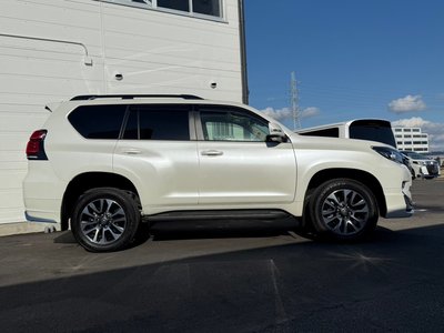2023 Toyota LAND CRUISER PRADO — миниатюра 20