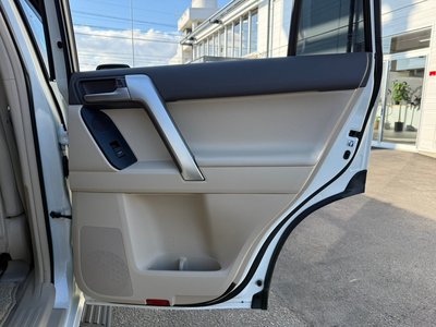 2023 Toyota LAND CRUISER PRADO — миниатюра 73