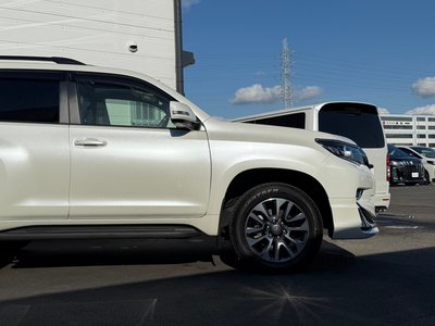 2023 Toyota LAND CRUISER PRADO — миниатюра 21
