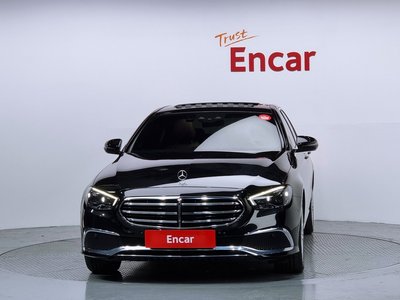 MERCEDES-BENZ E-CLASS - 2