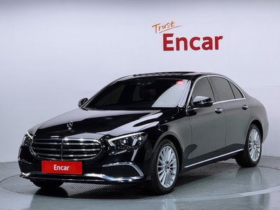 MERCEDES-BENZ E-CLASS - 1