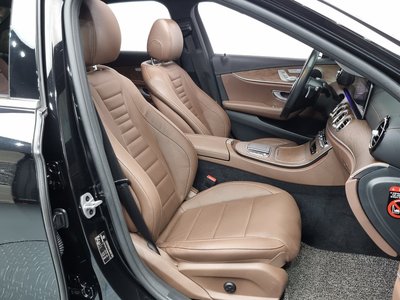 MERCEDES-BENZ E-CLASS - 10