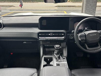 TOYOTA LAND CRUISER 250 - 5