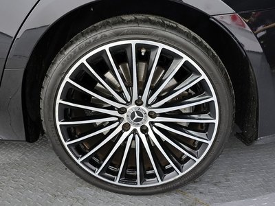 صورة 8 لـ 2022 Mercedes-BENZ CLS