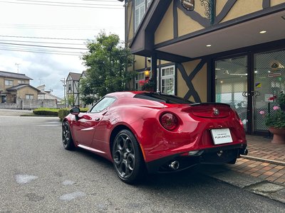 صورة 4 لـ 2015 ALFA Romeo 4C