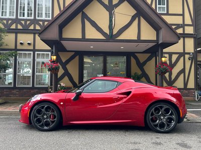 صورة 2 لـ 2015 ALFA Romeo 4C