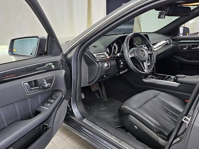 MERCEDES-BENZ E-CLASS - 10