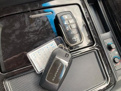 2023 Toyota ALPHARD — миниатюра 16