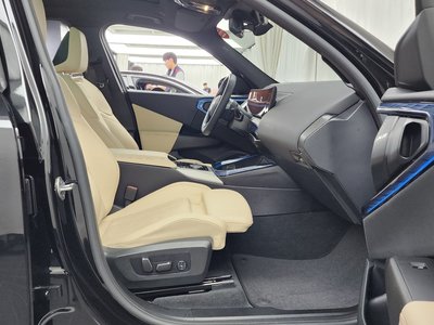 2025 BMW X3 — миниатюра 17