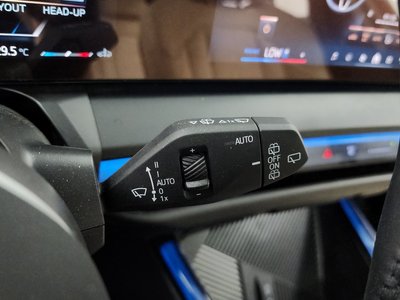2025 BMW X3 — миниатюра 28