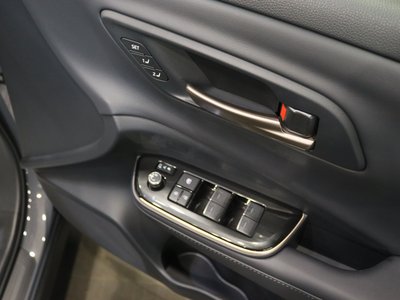 صورة مصغرة 27 لـ 2025 Toyota CROWN SPORT