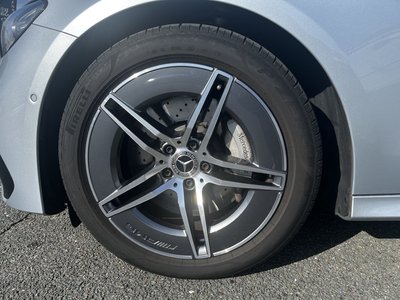 MERCEDES-BENZ E-CLASS - 4