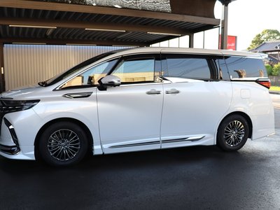 2023 Toyota ALPHARD — фото 5