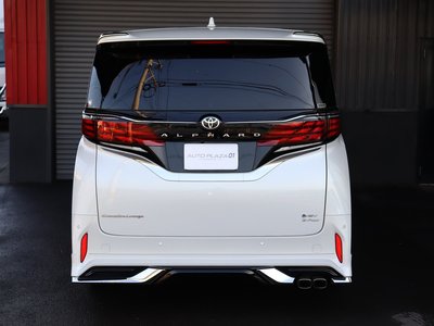 2023 Toyota ALPHARD — фото 7