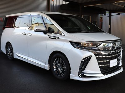 2023 Toyota ALPHARD — фото 3