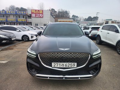 صورة 1 لـ 2021 Genesis GV70