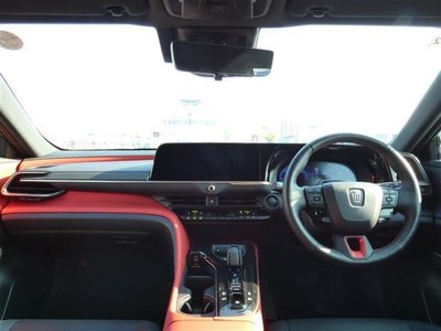 2024 Toyota CROWN SPORT 照片 2
