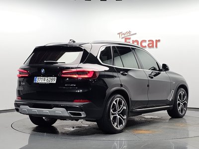 2022 BMW X5 照片 2
