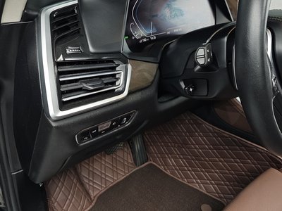 2022 BMW X5 — миниатюра 29