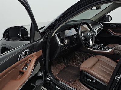 2022 BMW X5 — миниатюра 13