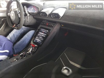 LAMBORGHINI HURACAN - 3