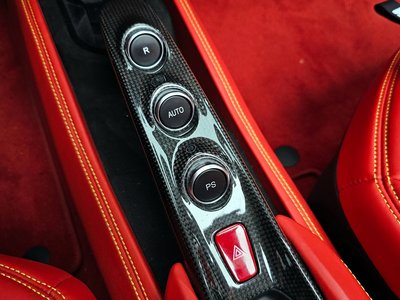 FERRARI F8 SPIDER - 9