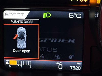 FERRARI F8 SPIDER - 8