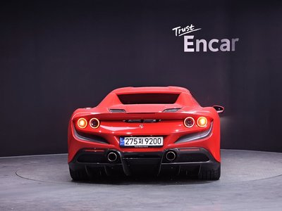 FERRARI F8 SPIDER - 3